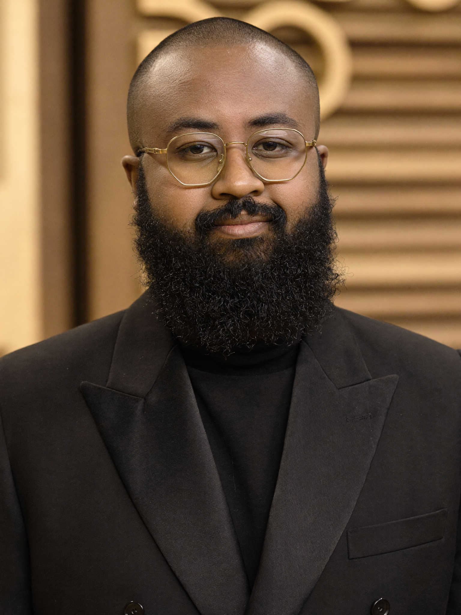 HGM Moe Ji One — black-tie awards portrait